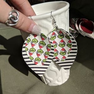 Grinch earrings